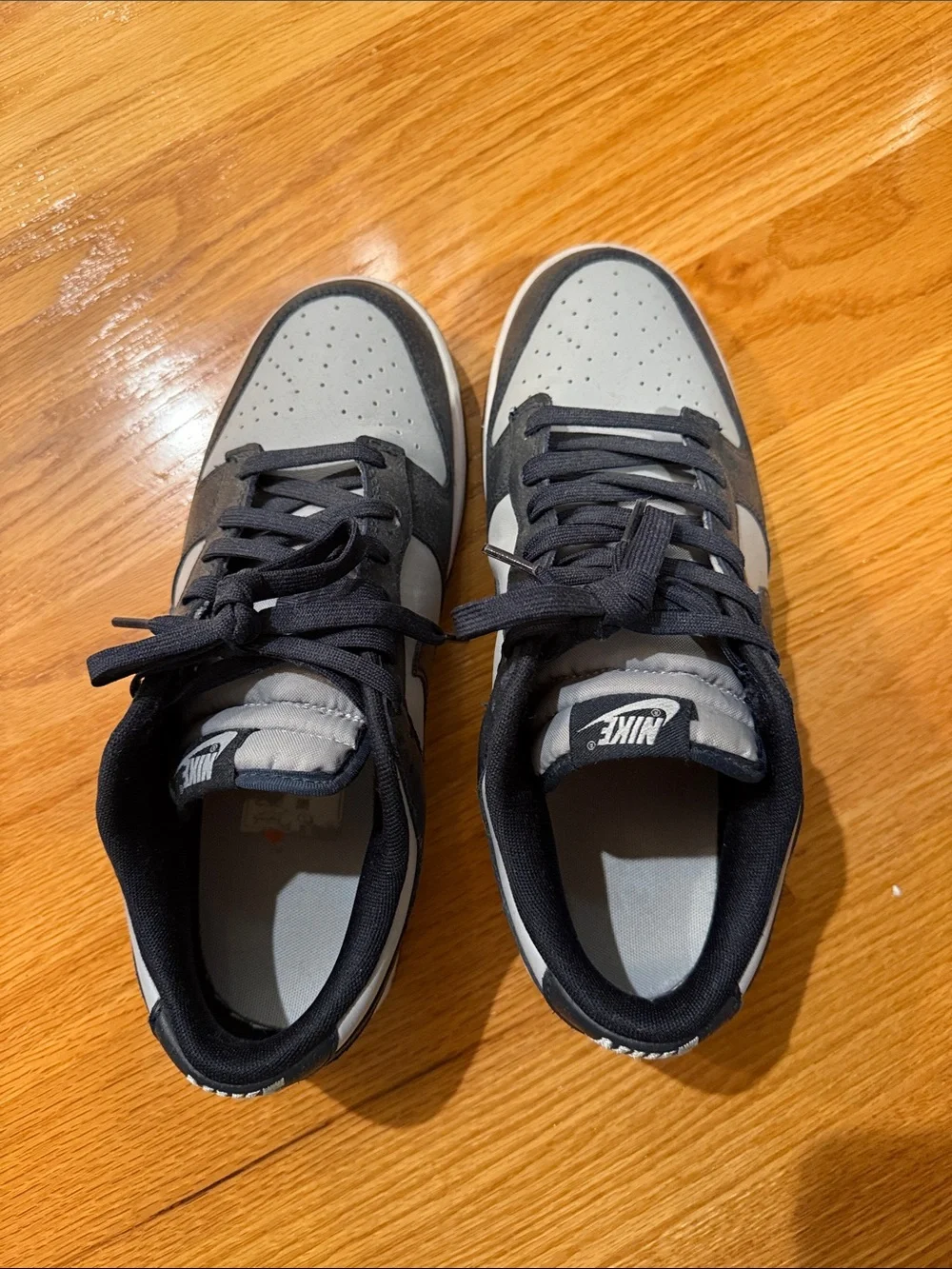 Nike low top